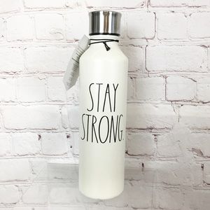 🚨 FLASH SALE🚨Rae Dunn “STAY STRONG” insulated water bottle